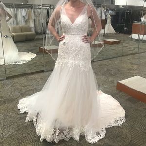 Sophia Tolli Wedding Dress Size 10